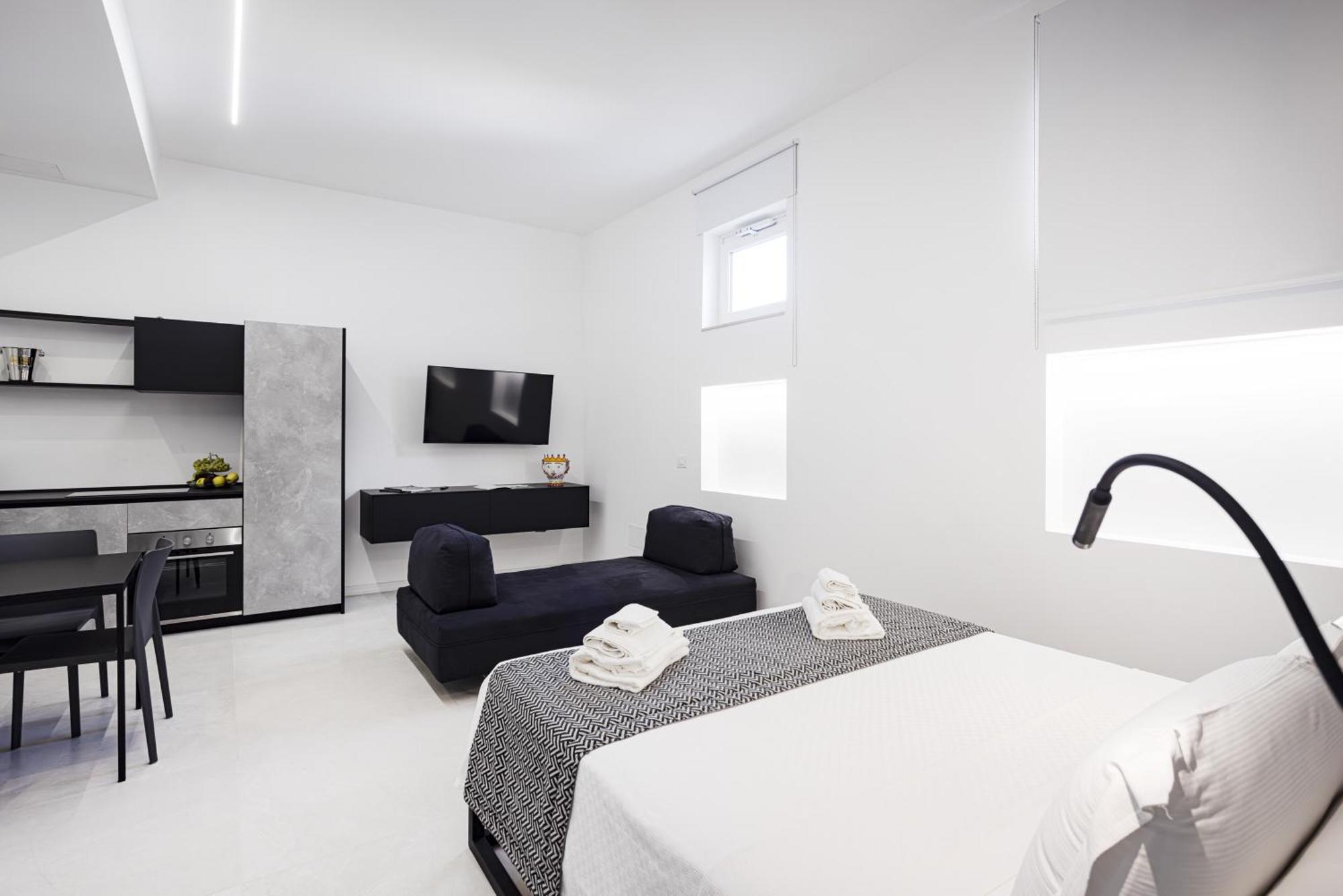 Nostos Rooms & Apartments Syracuse Exterior photo