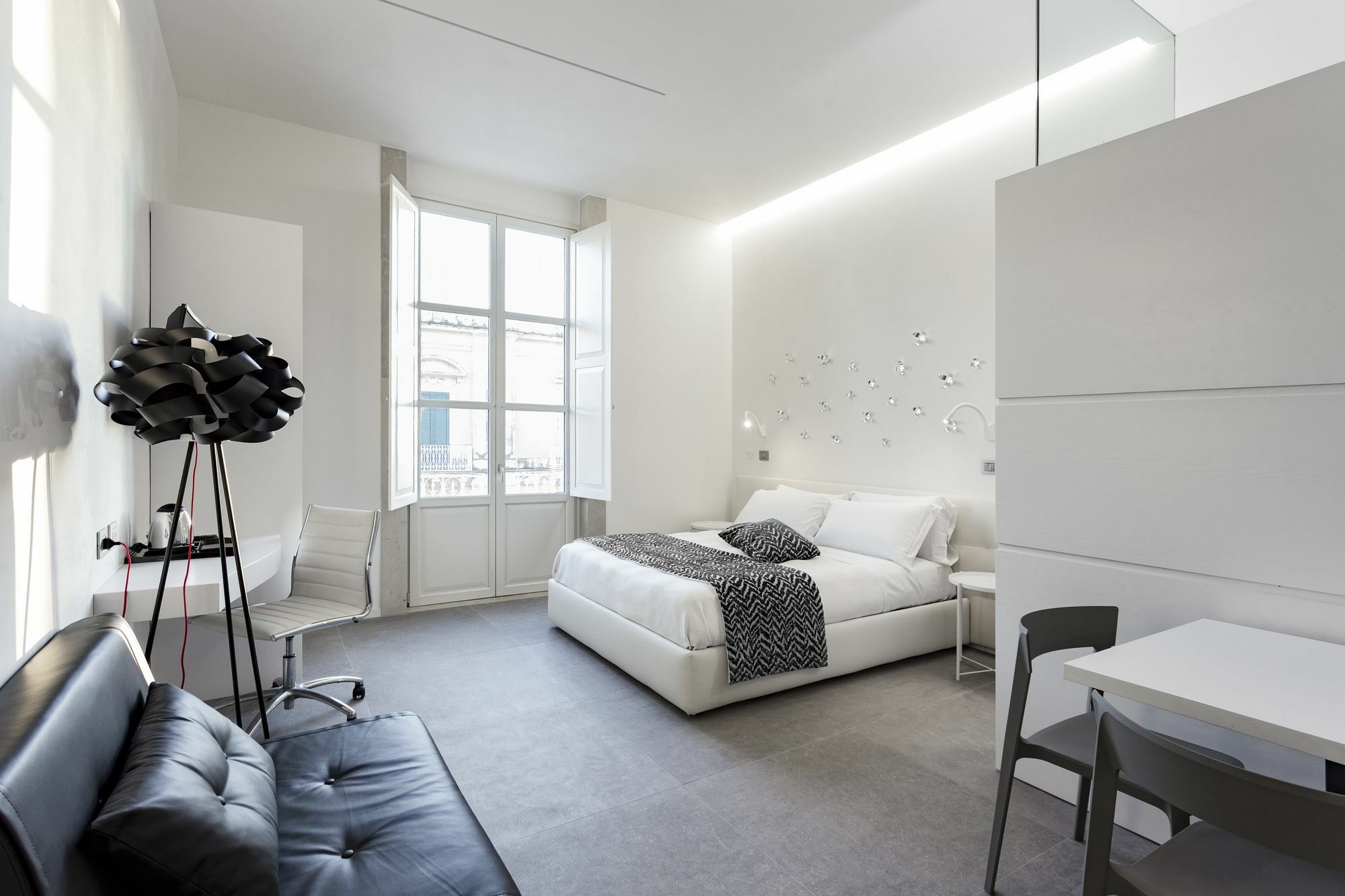 Nostos Rooms & Apartments Syracuse Exterior photo